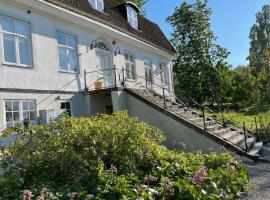 Rosenfors Herrgård B&B, viešbutis mieste Borgholmas