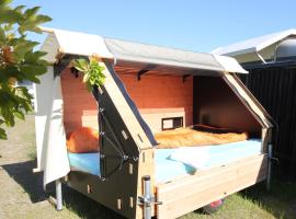 StrandGutkoje auf dem Campingplatz Strandgut: Cuxhaven şehrinde bir otel