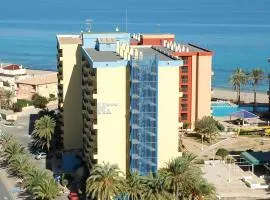 Hotel Apartamentos Londres La Manga