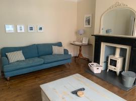 Beautiful Tenby House, pets allowed, viešbutis Tenbyje