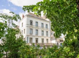 Résidence de Tourisme Central Parc Tours, hotel di Tours