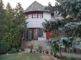 SUNFISH Apartman, khách sạn ở Balatonszárszó