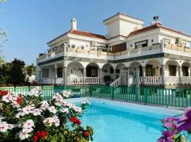 2 Apartments with private pool at Villa Diaz Aleman