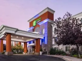 Holiday Inn Express Hotel & Suites Evanston, an IHG Hotel