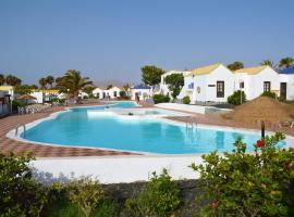 Bungalow Tetir in Caleta de Fuste, hotel v destinaci Caleta De Fuste