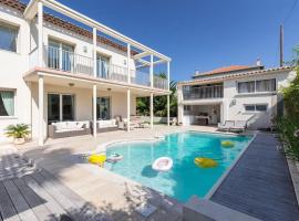 Enticing villa in Juan les Pins near the beach、ジュアン・レ・パンのホテル