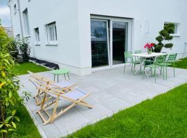 Ammersee Haus in Haus,wunderschöne Designerferienwohung mit Garten, hótel í Dießen am Ammersee