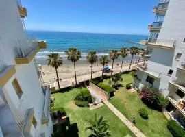 Apartment Overlooking the Beach