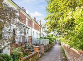 Walsingham House - Peaceful Elevated - Near Oram's Arbour