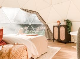 Romantische glamping dome Koksijde - Duiniek، مكان تخييم فخم في كوكسيجدي