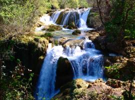 La cascade de Carcès、Carcèsの別荘