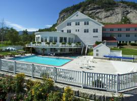 White Mountain Hotel and Resort, hotell i North Conway