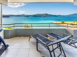 Frangipani Apartments on Hamilton Island by HIHA, ξενοδοχείο στη Νήσο Χάμιλτον