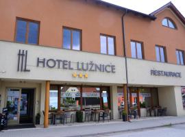 Hotel Lužnice, hotel a Planá nad Lužnicí