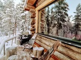 Cozy Log Cabin by Invisible Forest Lodge