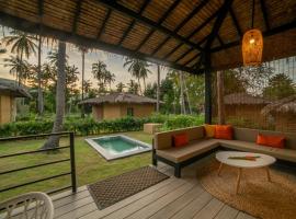 Suan Residence - Exotic and Contemporary Bungalows with Private Pool, guest house di Chaloklum