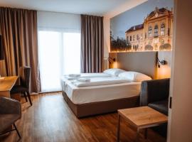 Hotel Am Sachsengang – hotel w pobliżu miejsca Lotnisko Wiedeń - VIE w mieście Groß-Enzersdorf