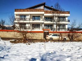 Family hotel Andreev, готель у місті Добриниште