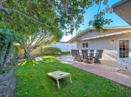 Great Group Retreat! Hacienda Decor, Spacious Floor Plan, Private Backyard