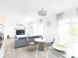 Moderne 2 Zimmer Ferienwohnung mit Dachterrasse - 95qm