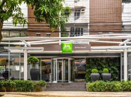 ibis Styles Belem Nazare, hotel di Belem