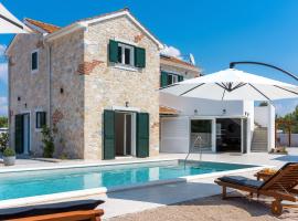 Villa Carmen by Interhome, hotel din Zaton