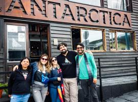 Antarctica Hostel, hotel murah di Ushuaia