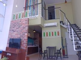 Duplex condo Maritime 6: Jelutong şehrinde bir otel