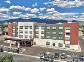 Holiday Inn Express & Suites - Albuquerque East, an IHG Hotel