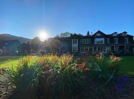 Bridge House Hotel & Silver Howe View Cottage, hotel di Grasmere