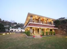 Ghughuti Baasa Home Stay, Dehradun