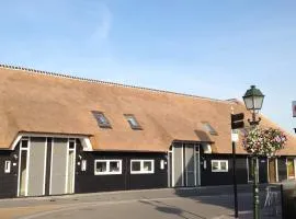 Tin Tin in Cadzand, Koolse Hoeve 1b