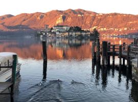 Appartamento vacanze al lago Orta San Giulio, hotel i Orta San Giulio