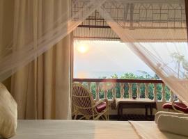 Dmellos Sea View Home: Candolim şehrinde bir otel