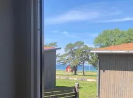 Gotland Tofta, Stuga med superläge! Havsutsikt på Tofta strand mindre än 10 minuter till en av Sveriges högst rankade golfbana!