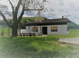 Hiša Žičanka, cabaña o casa de campo en Loče pri Poljčanah