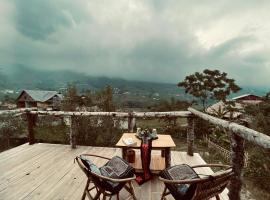 H’nee House Ta Van, hotel em Sapa