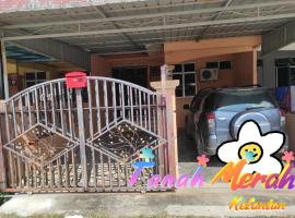 Yuna Homestay, hotel din Tanah Merah