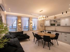 אצולת הכיכר b, hotel em Safed