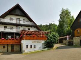 Penzion Kamzík, hotel di Česká Kamenice