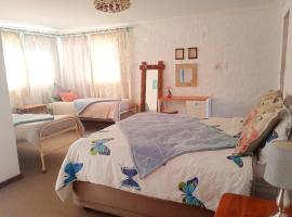 Rheola's Guest Cottage, hotel v mestu Harrismith