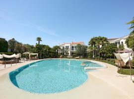 Villa Carlotta Jesolo Lido, hotel u Lido di Jesolu