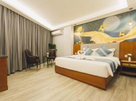 Thapae Twins Hotel, hotel em Chiang Mai