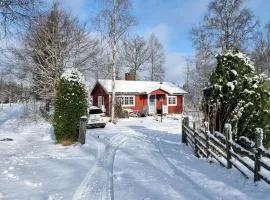 2 Bedroom Beautiful Home In Mullsjö