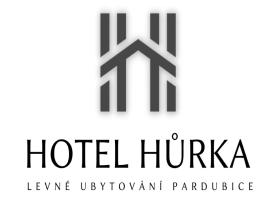 Hotel Hůrka, готель біля аеропорту Аеропорт Пардубіце - PED, у місті Пардубіце