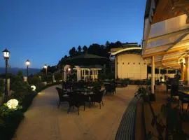 Crescent Resort, Darjeeling