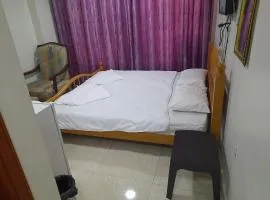 Farah Plaza Hostel &Hotel Apartments