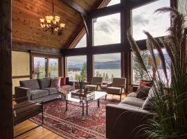 Mountain Retreat, Panoramic Lake Views, hotel a Invermere