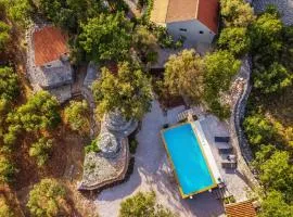 Holiday Estate "Bujur" - private pool, surrounded by nature!