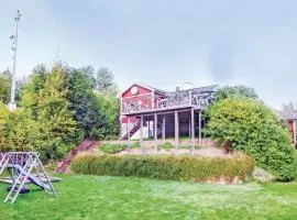 Cozy Home In Tranås With Kitchen